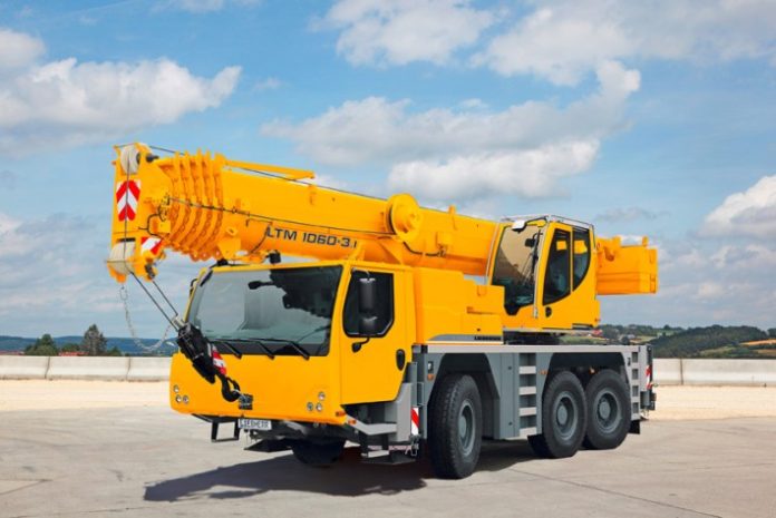 Types of Mobile cranes and their operations