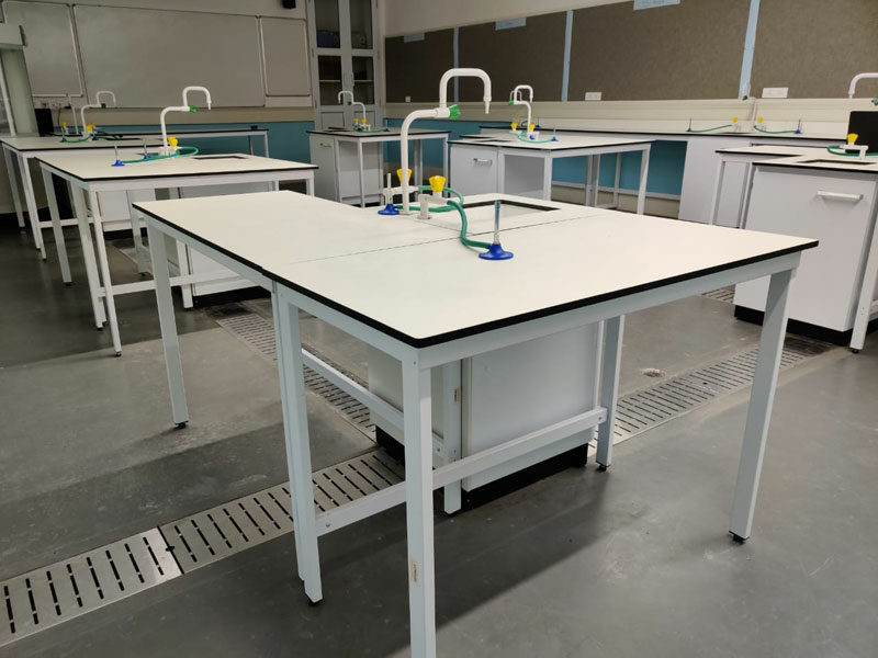 Laboratory tabletops