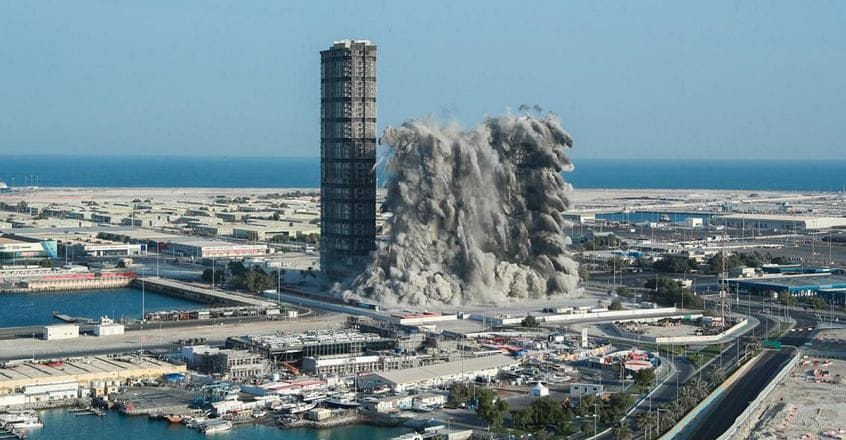 Demolition-of-Abu-Dhabis-iconic-Mina-Plaza-UAE