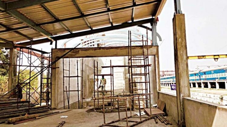 Fob Ramp Newly constructed FOB at Tenali Railway Station is open to public now