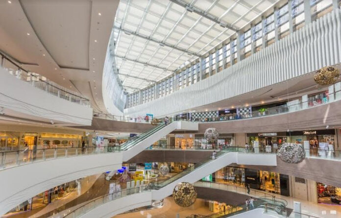 Retail space leases gets momentum
