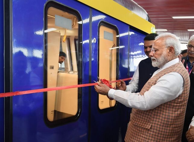 PM Modi asks Railways to come out with Vande Metro