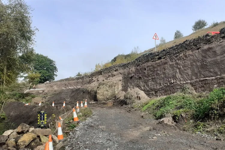 Complex Repairing of  Shropshire’s Landslide-Prone Road