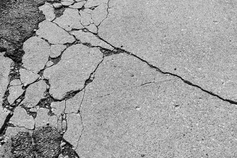 Freeze-Thaw Damage in Concrete: Causes and Mitigation Methods
