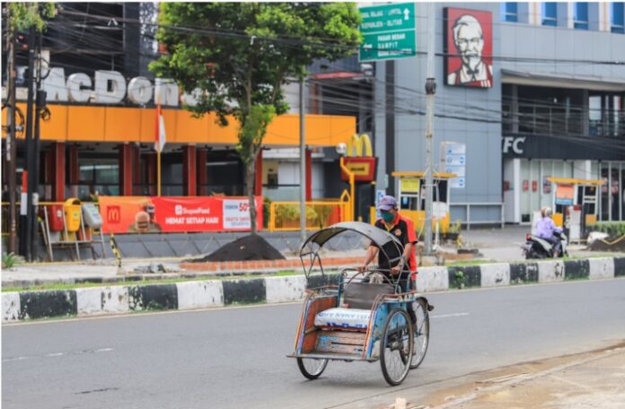 Scoop It While You Pedal: Launching a Successful Ice Cream Cycle Business