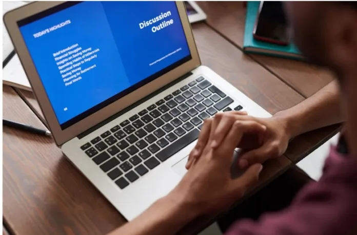 Achieve Professional Recognition: UX Design Certificate Course