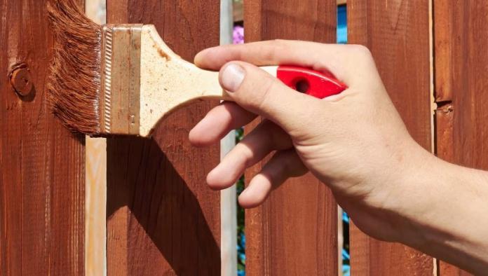 How to Maintain Your Wooden Fence: Expert Guidelines