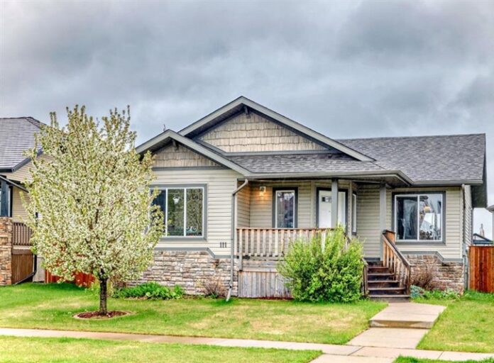 What to Know Before Buying a House in Red Deer