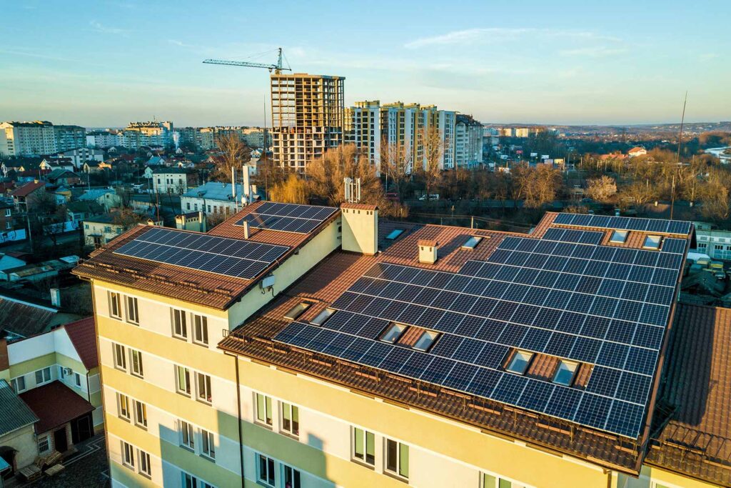 Why Solar Energy is Becoming a Must-Have Feature in Modern Real Estate ?