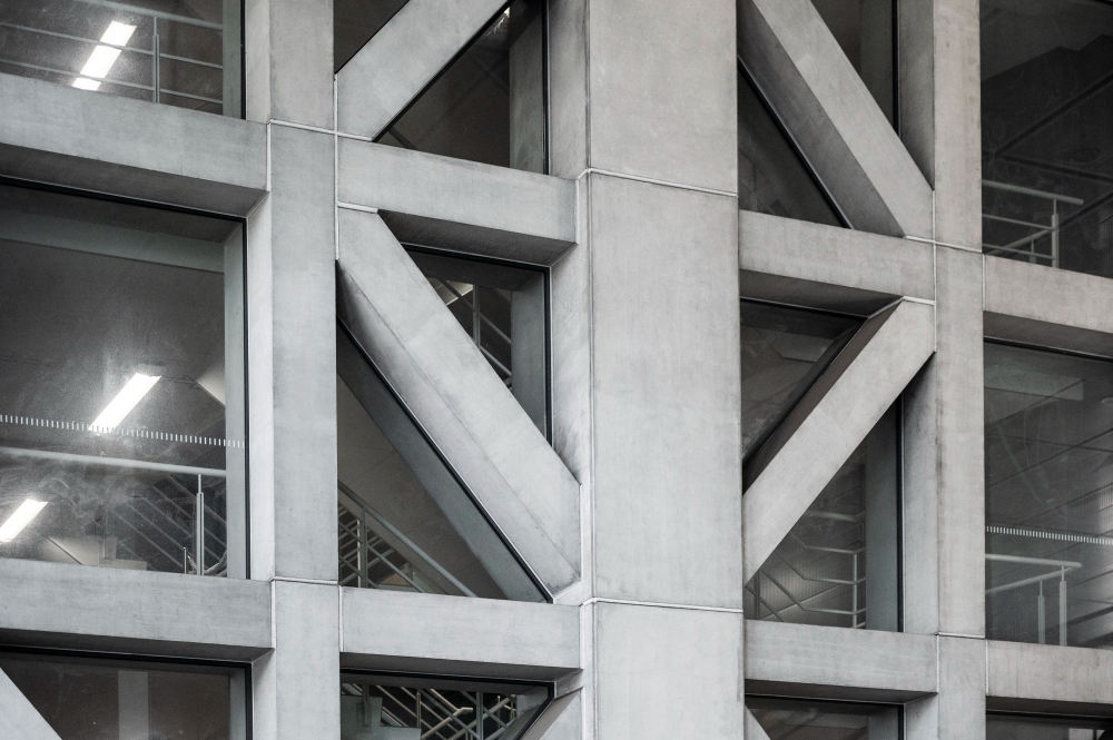 High Performance Conding Role of Admixtures in Ultra High Performance Concrete (UHPC)