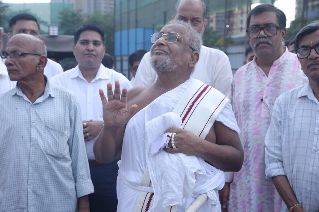 Maharaj Saheb Pujya Prabhav Kalaprabha Surishwar Ji