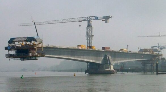 Cantilever Bridge