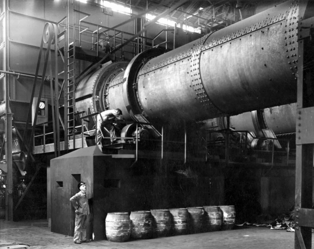 Historic rotary kiln for the calcination of red iron oxide pigments