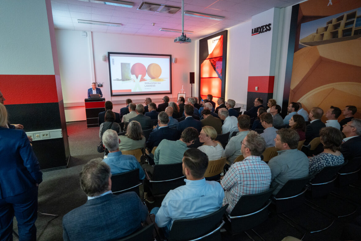 100 years as a pigment pioneer: LANXESS celebrates anniversary of iron oxide production