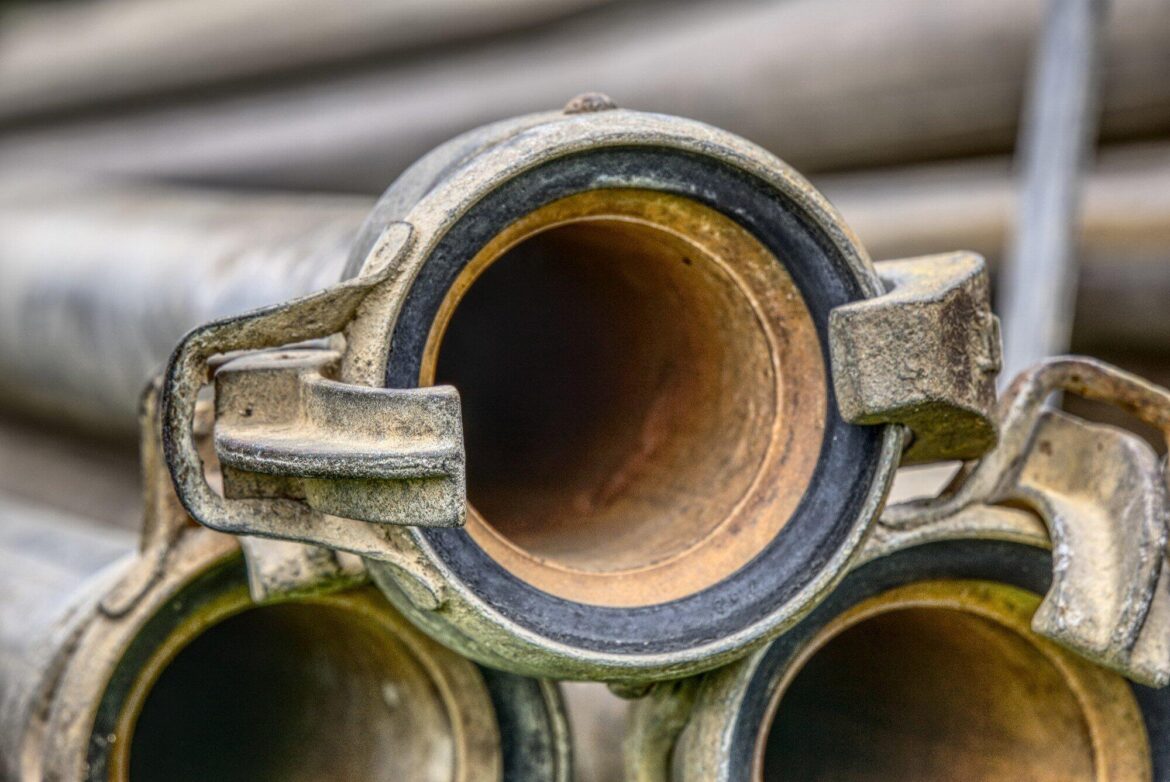 From Pipe Cutting To Beveling: Preparing For Construction