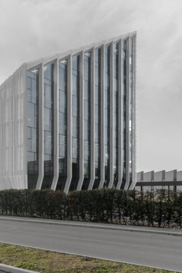 bonfiglioli-hq-peter-pichler-architecture_3